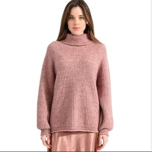 Molly Bracken Patty‎ Pink Sweater NWT